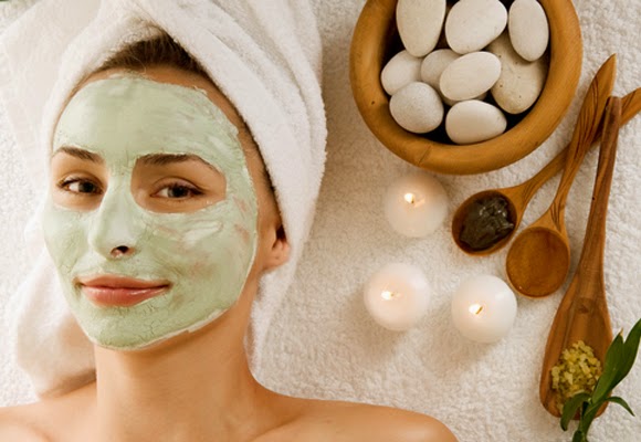 Higiene Facial Profunda: ¿Por qué deberías hacerte una cada mes?